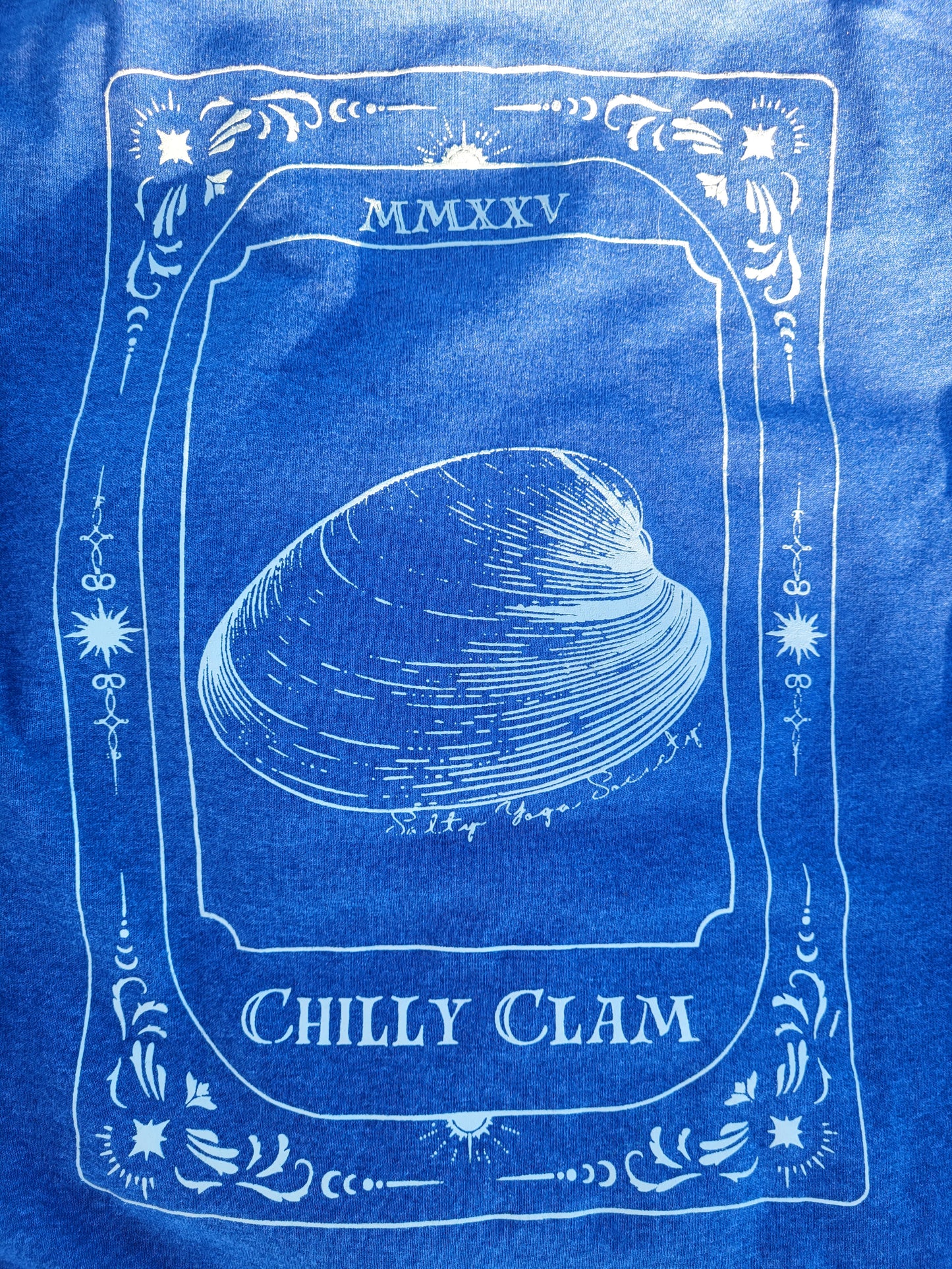 T-shirt - Chilly Clam Unique Loteria Design